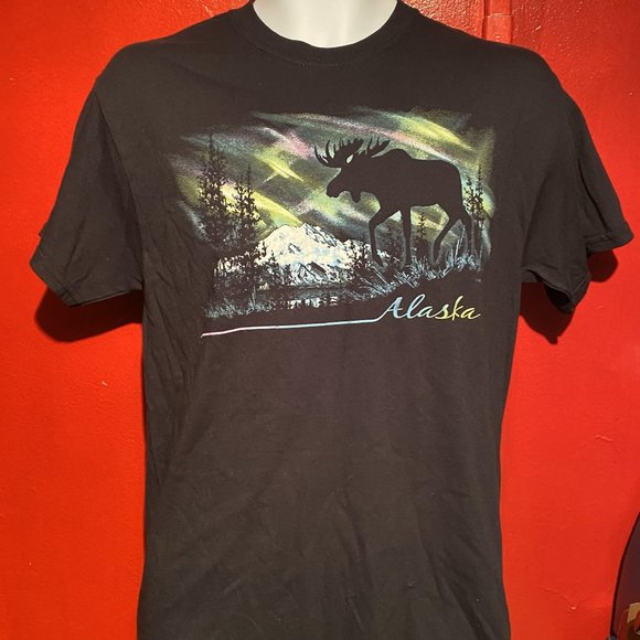NEW Alaska Moose Adult Unisex Black Tee Shirt - Picture 1 of 6